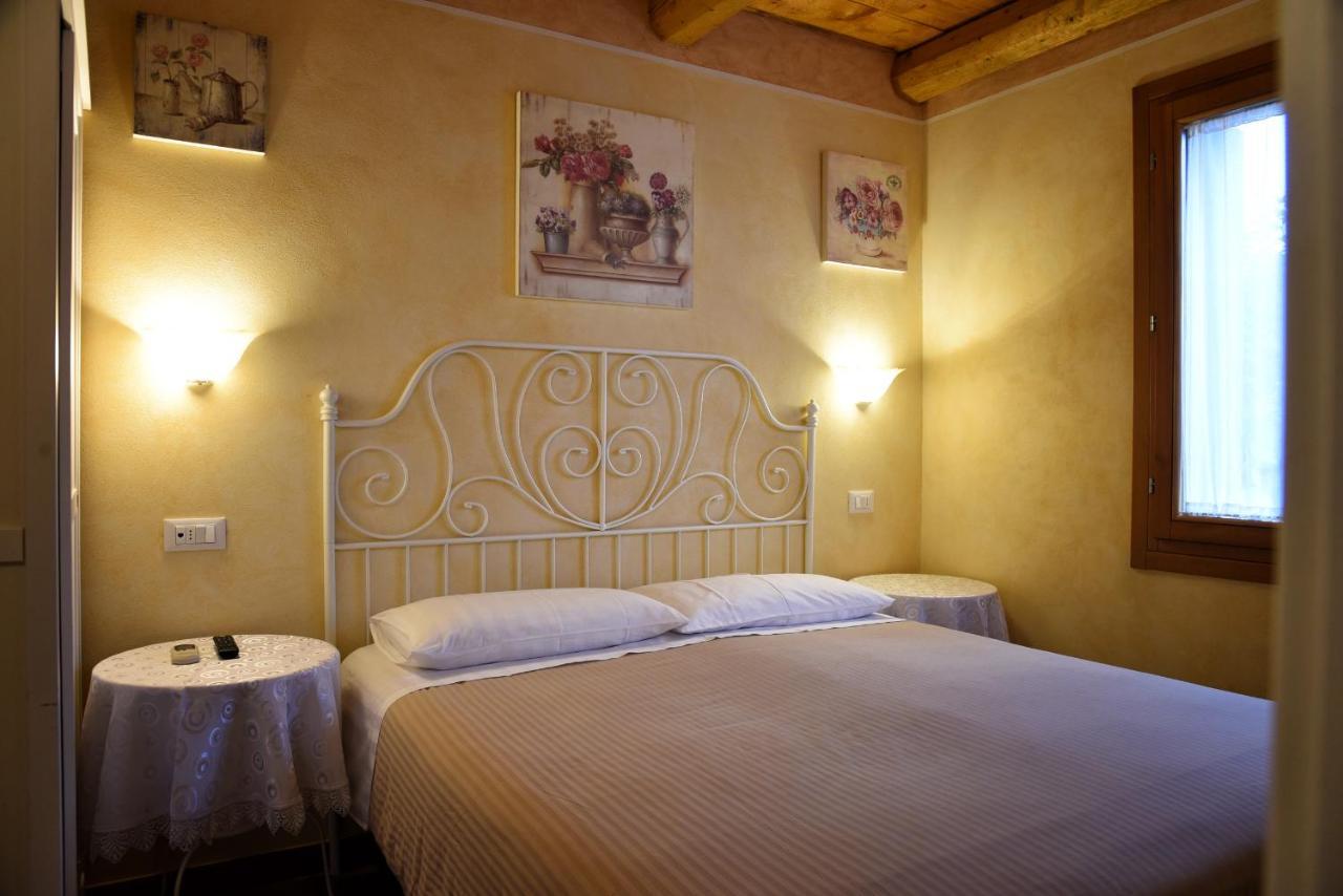 רוביגו Agriturismo Corte Benetti מראה חיצוני תמונה